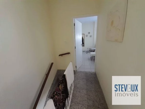 Imagem Casa de vila com portão para venda!