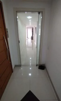 Imagem Cobertura para Venda em Nova Friburgo, Centro, 4 dormitórios, 1 suíte, 4 banheiros, 2 v