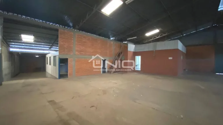 Imagem Barracões Disponiveis Saída para Itapejara D'Oeste