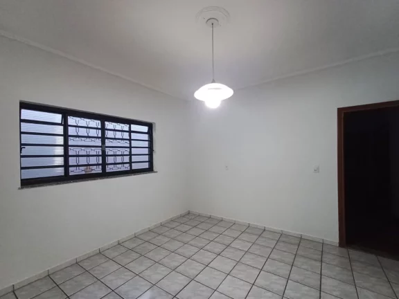 Imagem Casa de vila para venda em São Joaquim com 3 quartos, sendo 1 suíte, 191m2