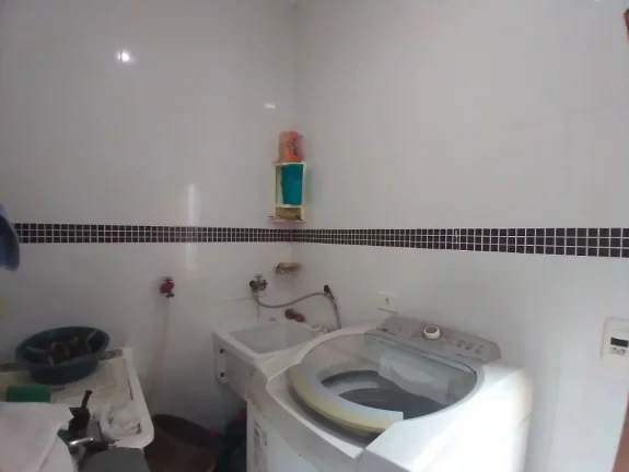 Imagem Sobrado com 2 dormitórios à venda, 191 m² por R$ 650.000,00 - Ocian - Praia Grande/SP