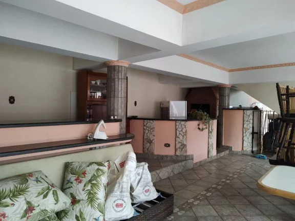 Imagem Imperdível casa à venda em São Paulo-SP, Vila Londrina: 5 quartos, 3 suítes, 7 banheiros, 5 vagas de garagem, 450m².