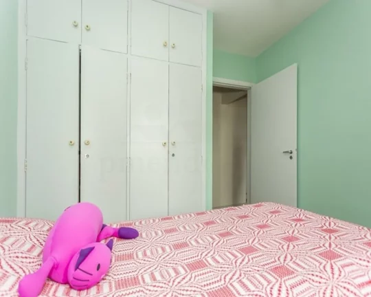 Imagem Apartamento maravilhoso com um pé direito triplo, 104 m² de área útil, sala ampla e arejada com ...