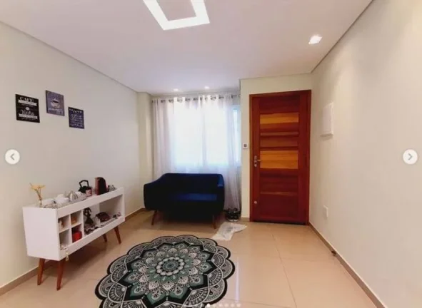 Imagem Sobrado Maravilhoso 86 m² 3 Dormitórios 2 Vagas de Garagens