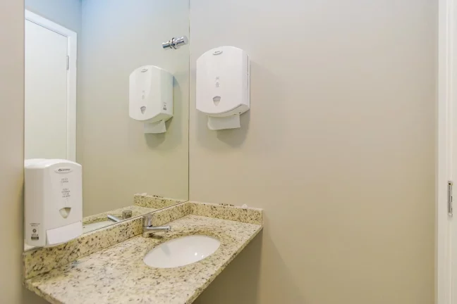 Imagem SALA COMERCIAL CONDOMINIO MID CURITIBA