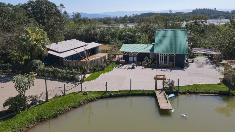 Imagem Chácara à venda em Torres, Vila São João, com 1 quarto, 13752,05m²
