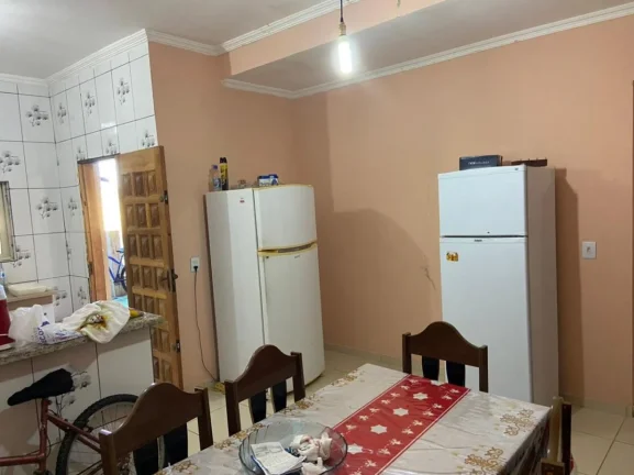 Imagem Casa para Venda em Itanhaém, Jardim Regina, 3 dormitórios, 1 suíte, 2 banheiros, 5 vagas