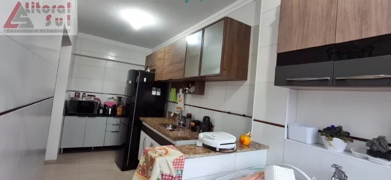 Imagem Imperdível oportunidade: Apartamento à venda em Praia Grande-SP, bairro Ocian, 2 quartos, 1 suíte, 2 salas, 2 banheiros, 1 vaga.