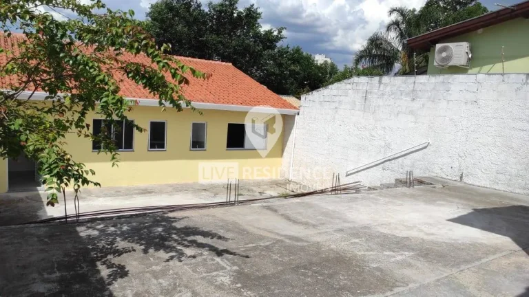 Imagem Casa à Venda em Bairro Tradicional!!!!