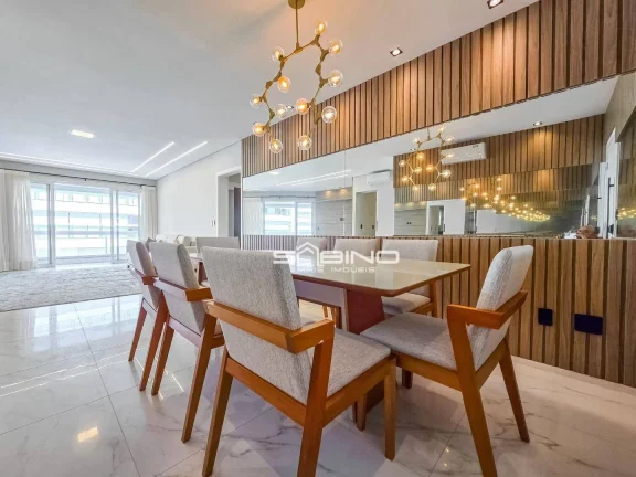 Imagem Apartamento Pé na Areia à venda na Riviera, com 3 suítes, mais suíte funcionaria, 153m², com 2 vagas