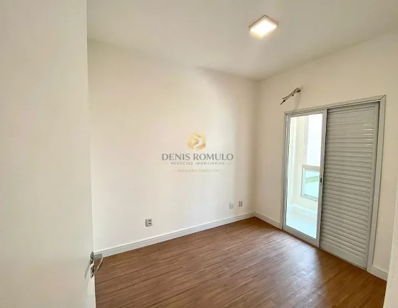 Imagem Casa em condomínio fechado 3 dormitórios 1 suíte, 157m²