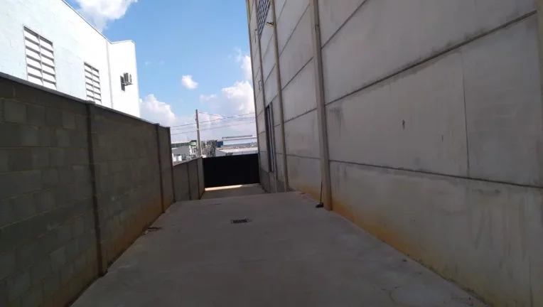 Imagem Galpão para alugar em distrito industrial de Indaiatuba, Centro empresarial