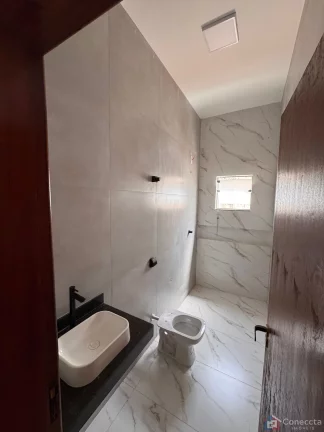 Imagem Casa à Venda em Patos de Minas – 2 Quartos, Suíte e Projeto Moderno