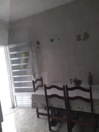 Imagem Casa com 2 dormitórios à venda, 148 m² por R$ 390.000,00 - Vila Figueira - Suzano/SP