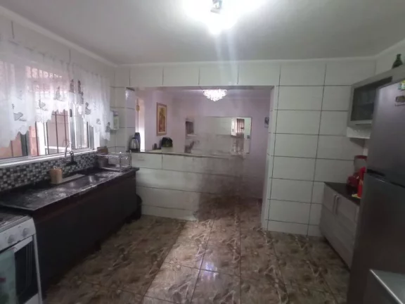 Imagem VENDO SOBRADO DE 03 DORMITÓRIOS NO BAIRRO RESIDENCIAL INGAÍ!