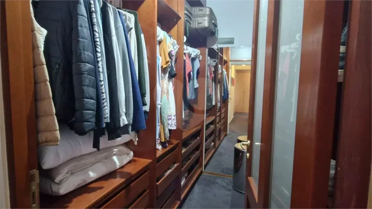 Imagem Apartamento à venda com 3 quartos, sendo 2 suítes, no condomínio Maison Royale, São Paulo - SP