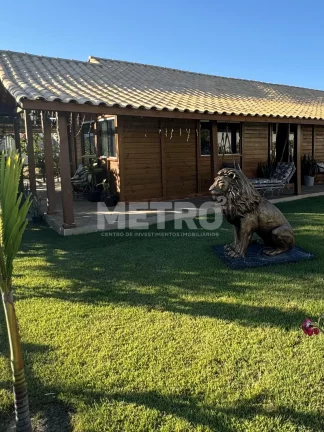 Imagem Casa à venda, no Brisas do Rio com Três quartos, piscina, jardim, muito verde