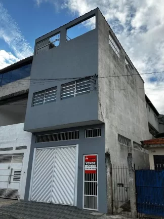 Imagem Sobrado com 3 dormitórios à venda, 375 m² por R$ 695.000,00 - Vila Jurema - Ferraz de Vasconcelos/SP