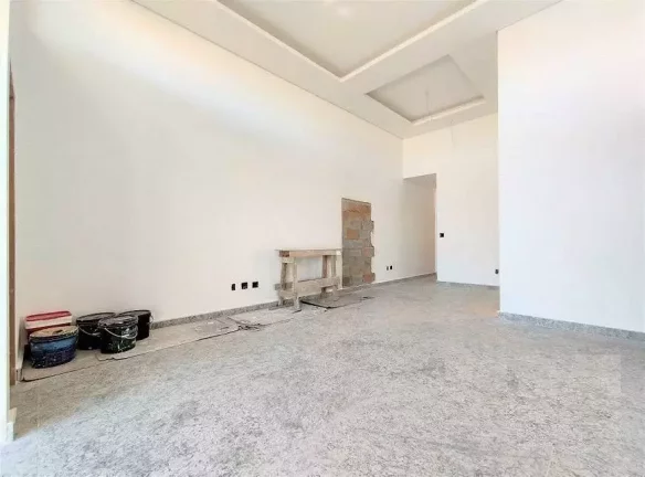 Imagem Casa duplex à venda, 3 quartos, 1 suíte, 2 vagas, Santa Mônica - Belo Horizonte/MG
