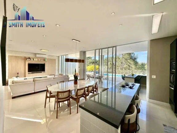 Imagem Casa 3 suítes, moderna e integrada. Escritório, lareira, piscina e gourmet!