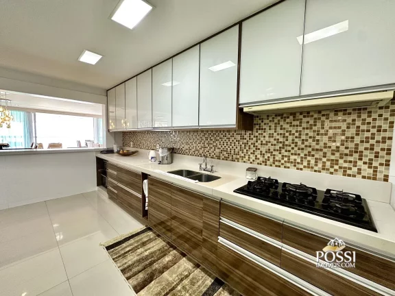 Imagem Praia de Beverly Hills! Luxuoso apartamento com 4 Suítes de Frente para o Mar!