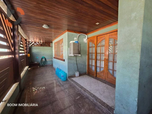 Imagem Casa com 4 dormitórios à venda, 243 m² por R$ 880.000,00 - Caonze - Nova Iguaçu/RJ