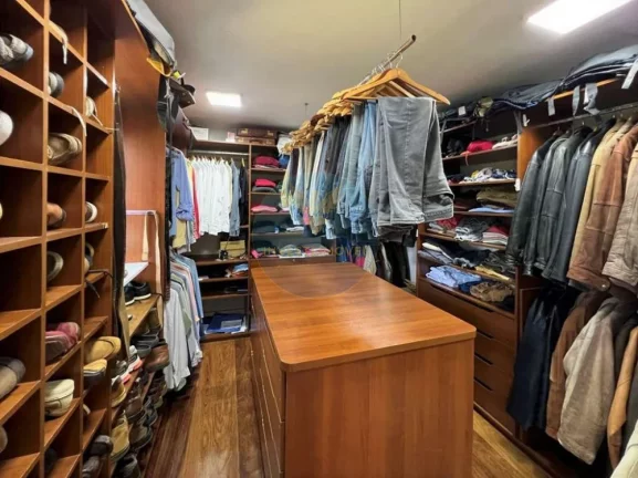 Imagem Casa em Condomínio - Aluguel no bairro Granja Viana - Jandira, SP