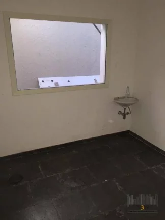 Imagem Casa para venda e locação em Alto de Pinheiros São Paulo SP com 6 salas, 10 vagas de garagem e 550m².