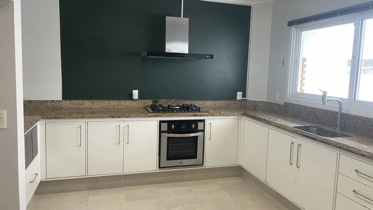 Imagem Casa Em Jurerê - 600 metros da praia