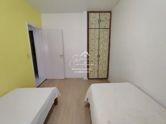 Imagem Apartamento à venda no Guarujá na Praia das Pitangueiras.