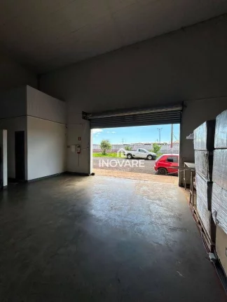 Imagem Galpão, 348 m² - venda por R$ 700.000,00 ou aluguel por R$ 5.000,00/mês - Setor Planalto - Itumbiara/GO
