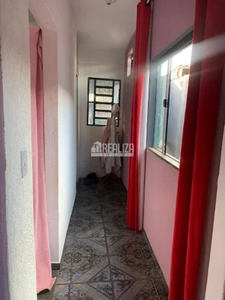 Imagem Casa à Venda em Uberaba - 2 dormitórios e suíte!