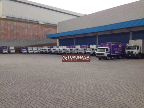 Imagem Galpão para alugar, 5000 m² por R$ 180.700,00/mês - Cidade Aracilia - Guarulhos/SP