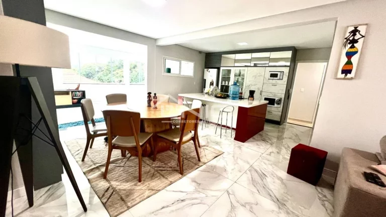 Imagem Casa Alto Padrão - 3 Suítes - Sambugaro