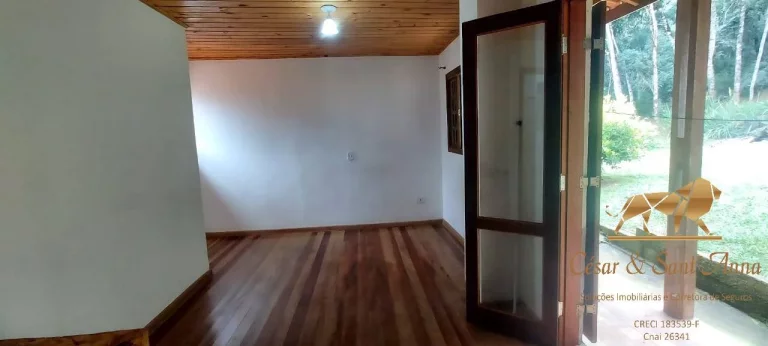 Imagem Casa para venda em Campos do Jordão-SP no Bairro Cidade do Sol!