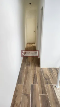 Imagem Sobrado em Vila São Pedro, SP - 110m², 3 dormitórios e 1 suíte por R$ 695.000 - Venda