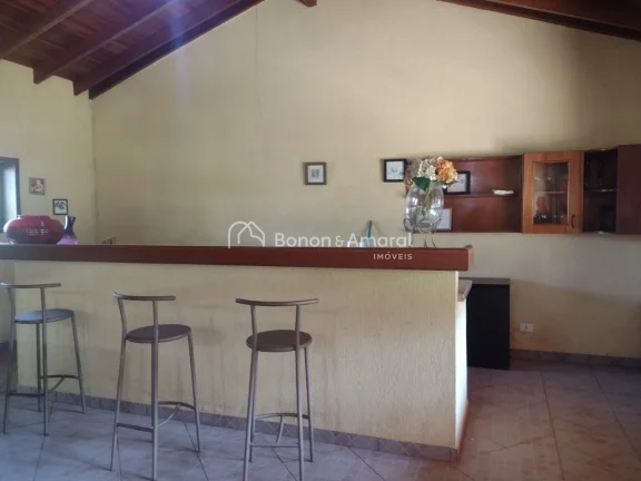 Imagem O condomínio Manege Residence é composto por 18 lotes. 

O aluguel em questão é de um lote priva...