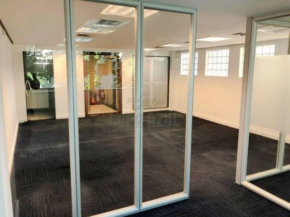 Imagem Leblon - Comercial › Prédio com 0 quarto(s) a Aluguel