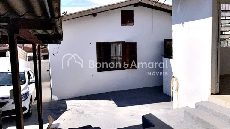 Imagem Bairro Taquaral excelente localização! 252m² de terreno, 104² de construção.
 
Para quem gosta...
