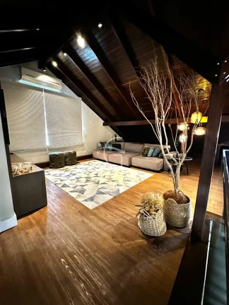 Imagem Chegando por aqui uma das casas mais lindas que já vi