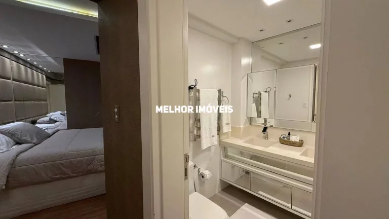 Imagem Cobertura duplex com piscina privativa e vista para o mar no Edifício Grand Royale