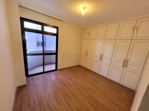 Imagem Excelente Cobertura de 4 Quartos na Praia do Pecado, Macaé-RJ: 2 Suítes, 2 Salas, 4 Banheiros, 2 Vagas, 262,70 m²