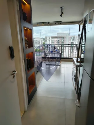 Imagem Studio à venda ou locação em Indianópolis, São Paulo-SP: 1 quarto, 2 salas, 1 banheiro, 27m² de luxo!