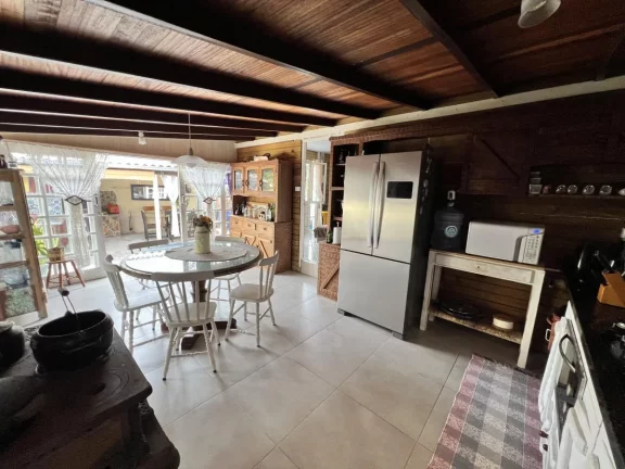 Imagem Casa para Venda em Florianópolis / SC no bairro Barra da Lagoa