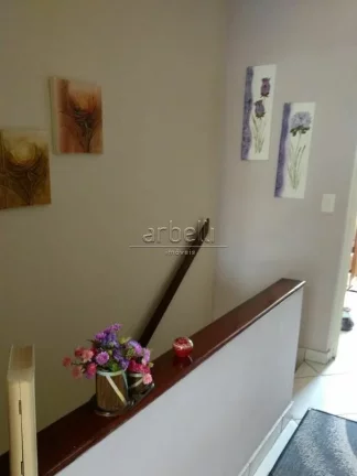 Imagem Casa em condomínio fechado com 92 metros quadrados, 2 dormitórios, 1 banheiro, 1 lavabo, despensa,...