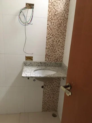 Imagem Apartamento para Venda em Praia Grande, Vila Mirim, 2 dormitórios, 2 suítes, 1 banheiro, 1 vaga