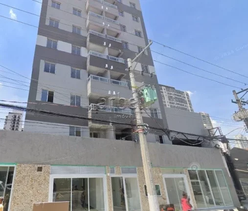 Apartamento com 2 dormitórios, sala conjugada com cozinha, varanda, banheiro, área de serviços, s...