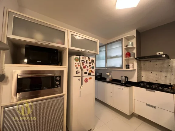 Imagem Apartamento à venda, com 2 dormitórios e 1 vaga. Vila Pompéia