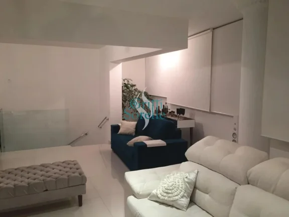 Imagem Cobertura Duplex à Venda em Indianópolis - São Paulo/SP.