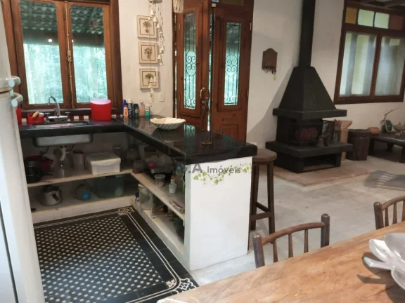 Imagem Casa no sertão da Barra do Una no meio da mata